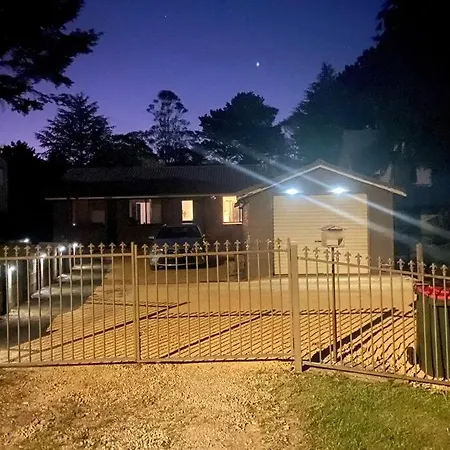 Skyview Cottage Leura Exterior photo